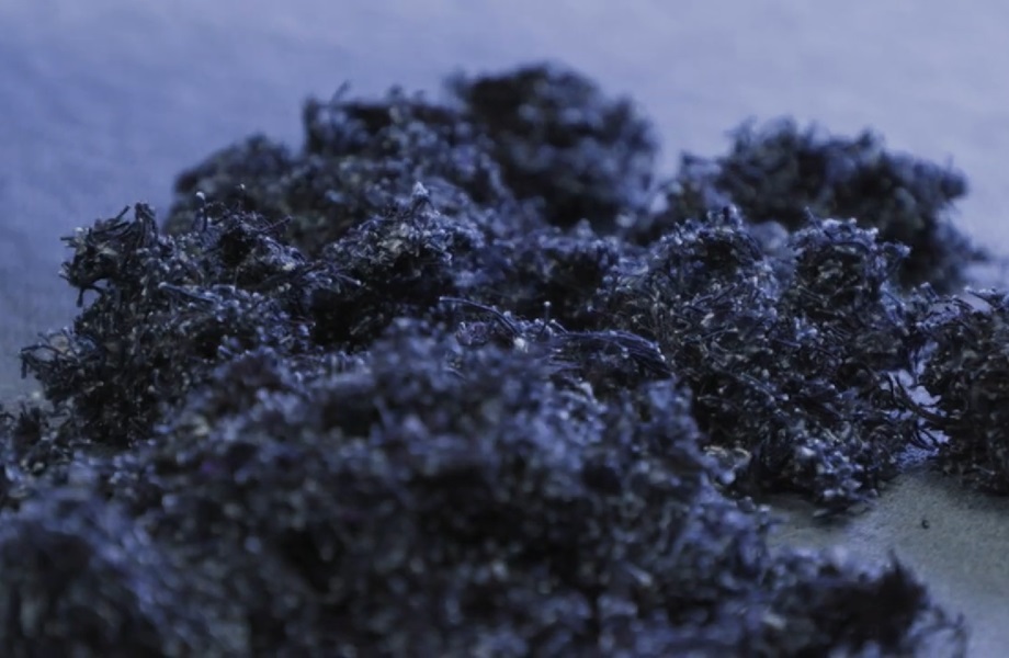 The Making of Reclaimed Denim Fiber 920x600