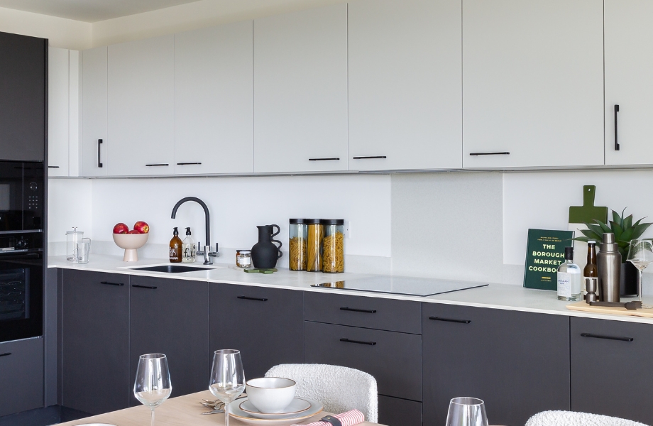 Contract Kitchen carousel image 1 920x600