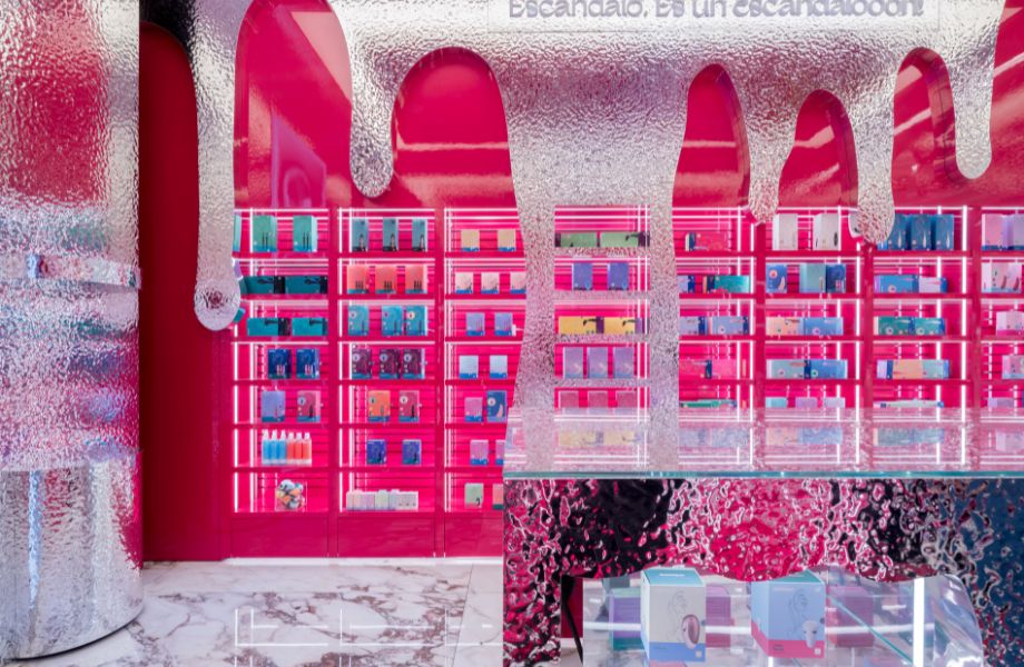 Retail carousel 5 920x600