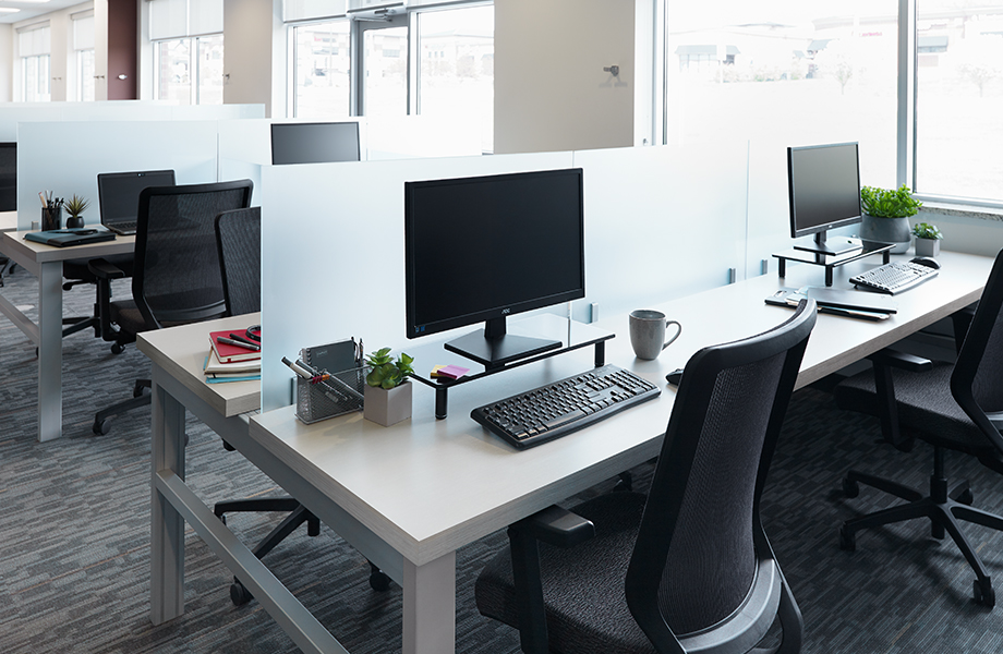 4923 58 Cream Softwood CP20956 Phantom Ecru 